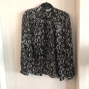 TRISTAN Printed Long Sleeve Keyhole Button Down Satin Like Black & White Blouse